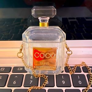 AirPod case, Color Workshop Nail Pail, W7 Pigment Palette & Ulta Sani Bundle NWT